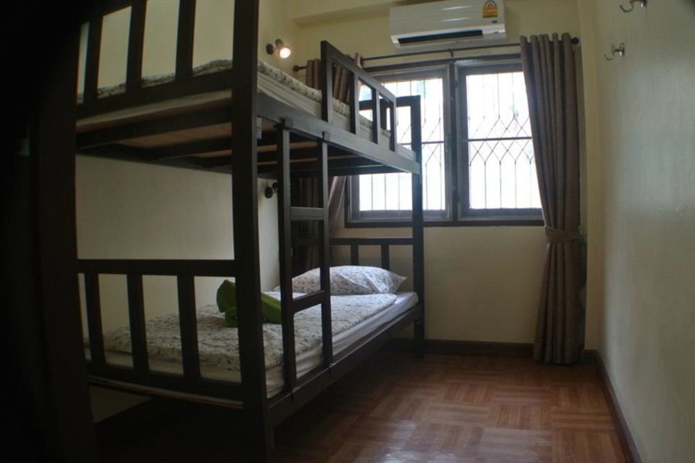 Bed Dee Time Hostel Bangkok Dış mekan fotoğraf