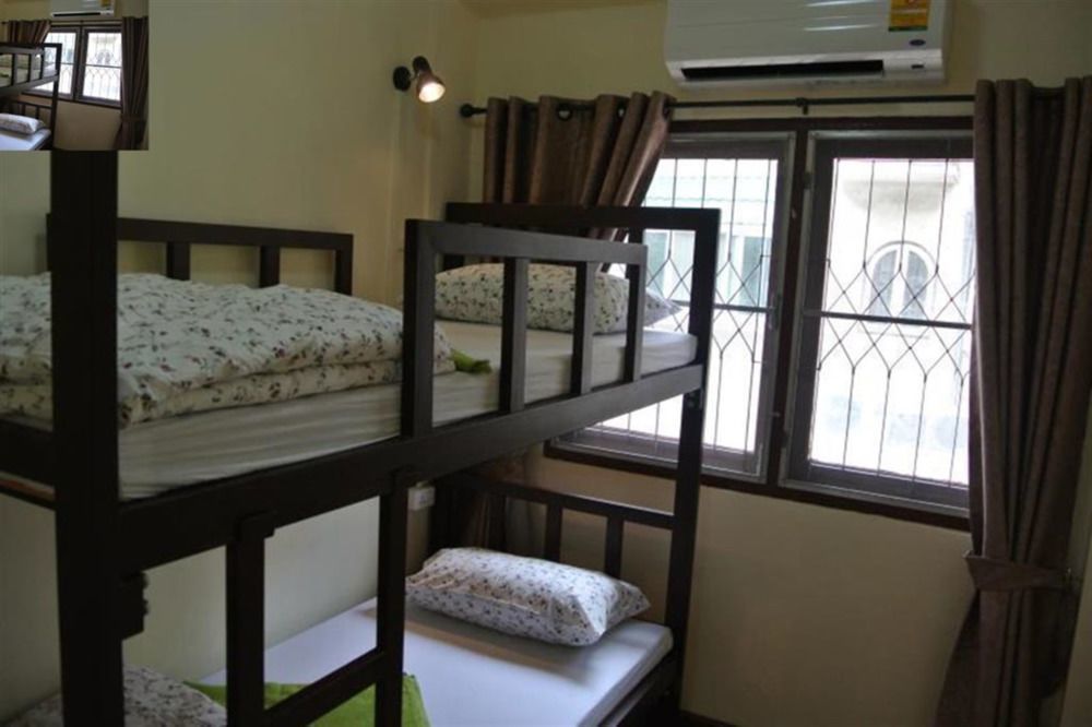 Bed Dee Time Hostel Bangkok Dış mekan fotoğraf