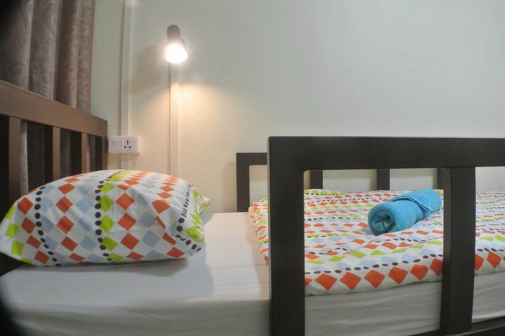 Bed Dee Time Hostel Bangkok Dış mekan fotoğraf