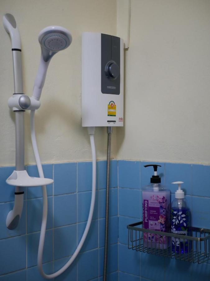 Bed Dee Time Hostel Bangkok Dış mekan fotoğraf