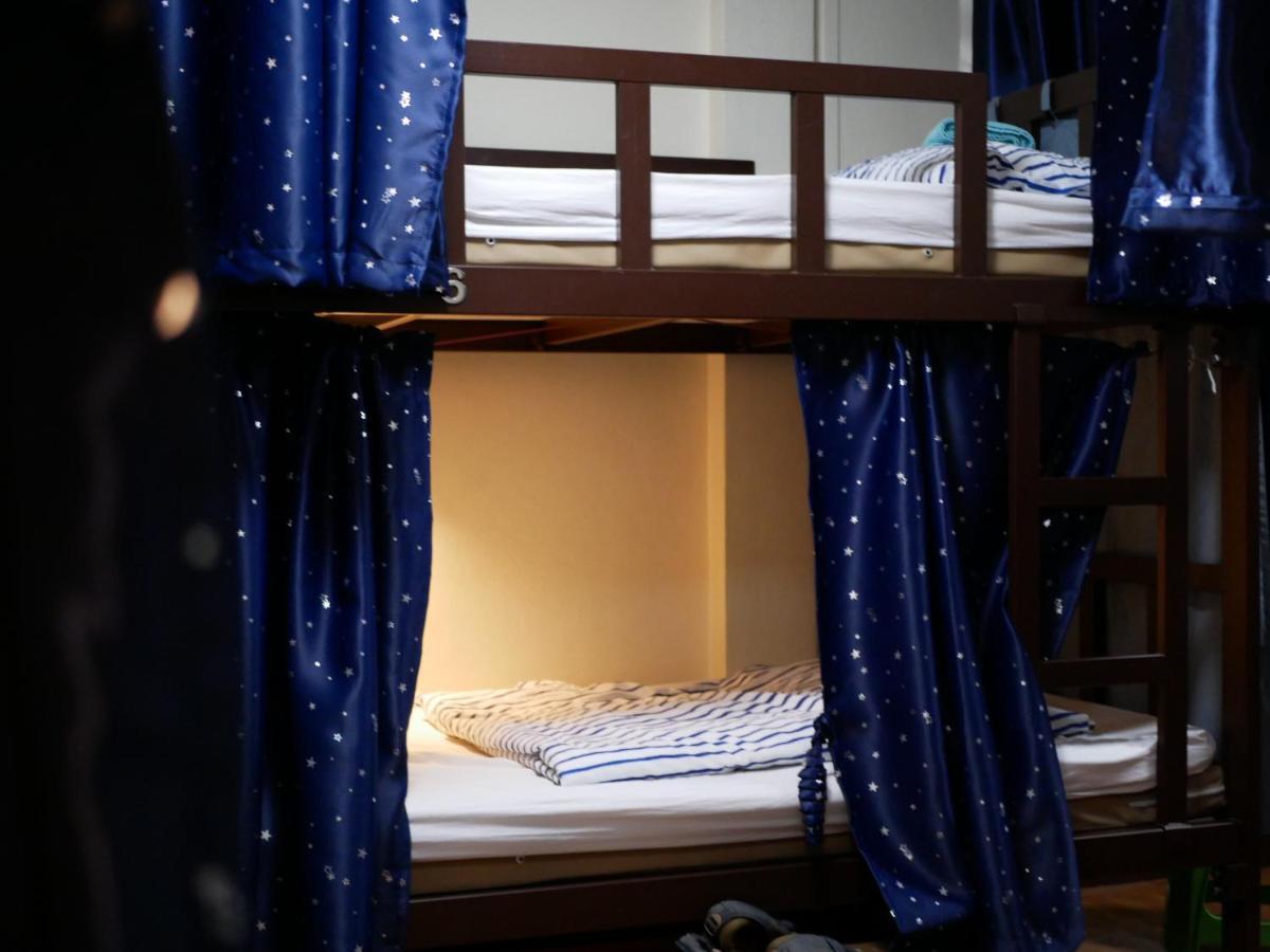 Bed Dee Time Hostel Bangkok Dış mekan fotoğraf